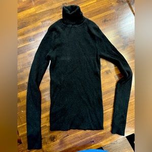 Revive Cashmere Turtleneck Sweater